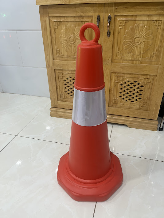 Chóp nón giao thông