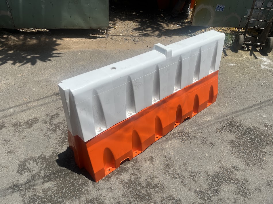 Dải phân cách giao thông nhựa 1500mm