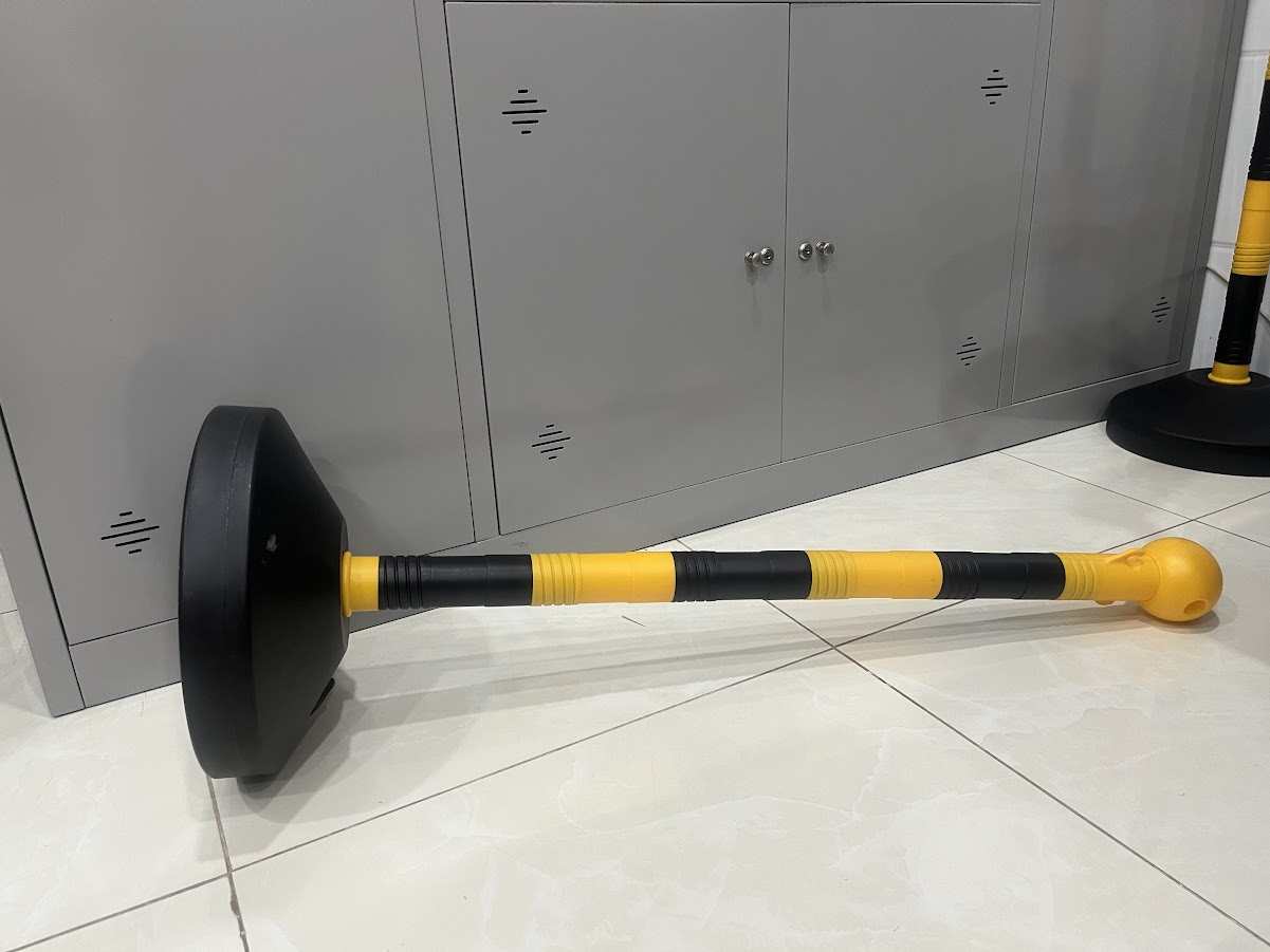 trụ phân làn giao thông